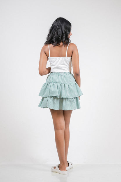 Evergreen tiered skirt.