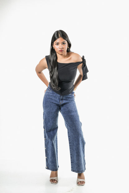 IT GIRL Straight Leg Denim
